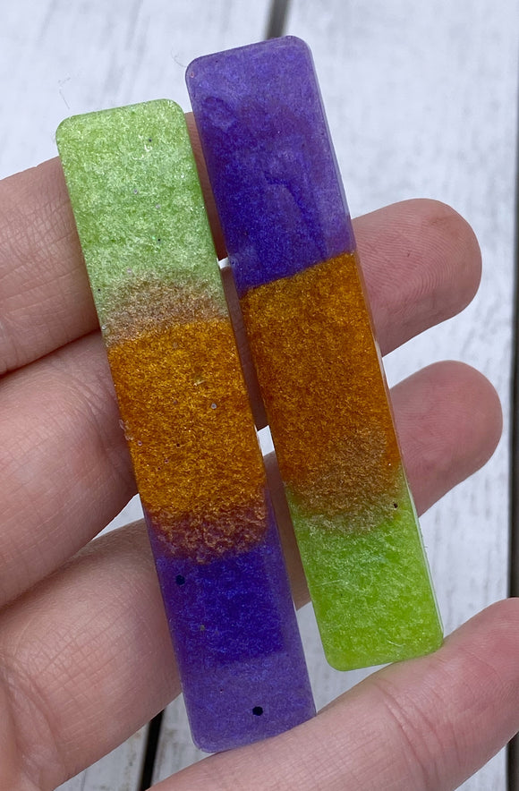 Mardi Gras resin clip