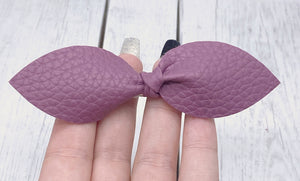 Plum Raelyn Bow