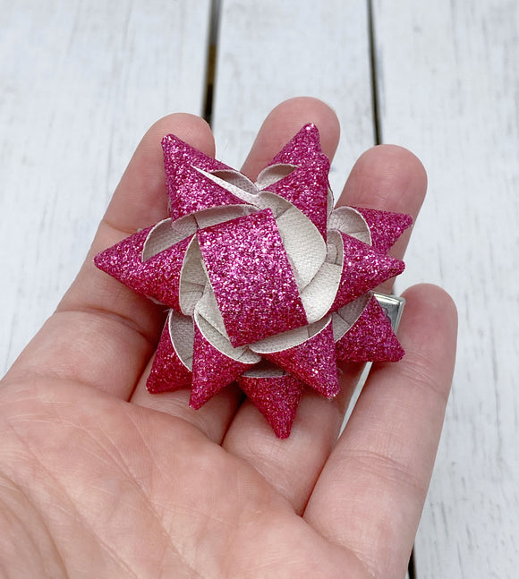 Pink glitter present hair bow