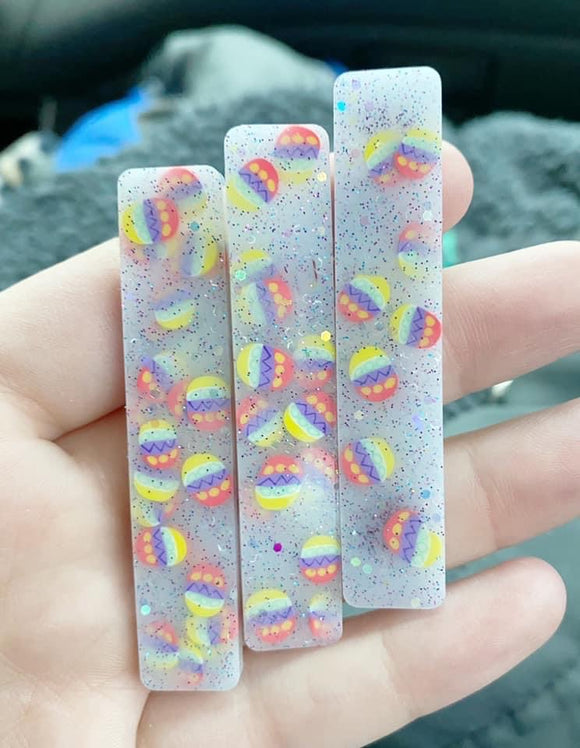 Easter egg resin clips