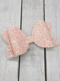 Pale pink glitter Elliot bow