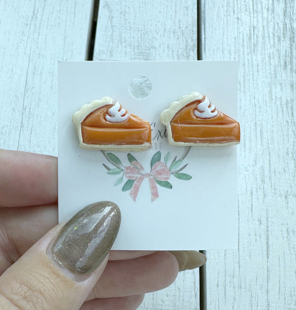 Pumpkin pie stud earrings